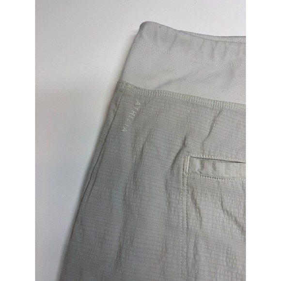 Athleta Shorts 16 Khaki Beige Trekkie Pull On Athletic Zippered Pockets - Picture 3 of 9